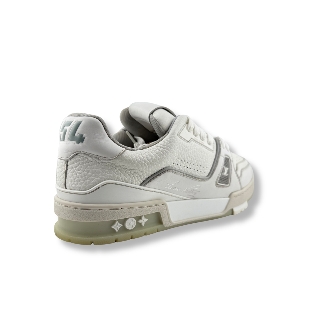 Louis Vuitton Signature Trainer - UK 7