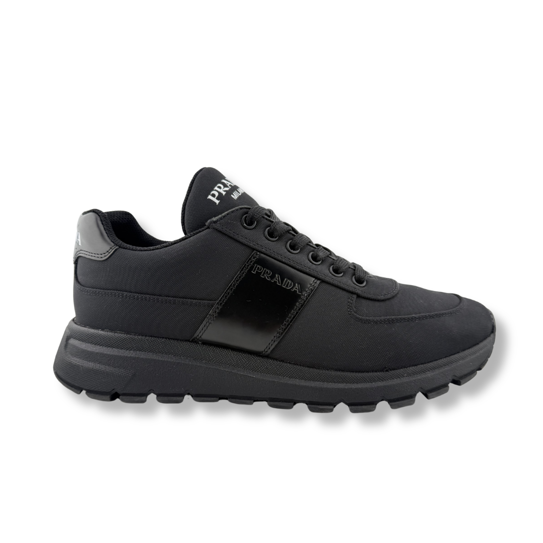 PRADA RUNNERS - UK 7.5
