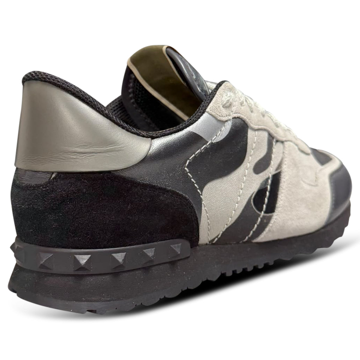 VALENTINO ROCK RUNNER GREY - UK 7.5 (EU 41.5) | PRE OWNED